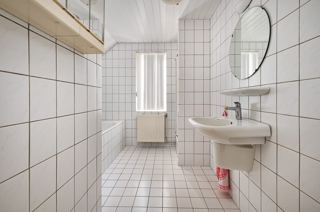 Photo 23 of Bernard van Damstraat 14