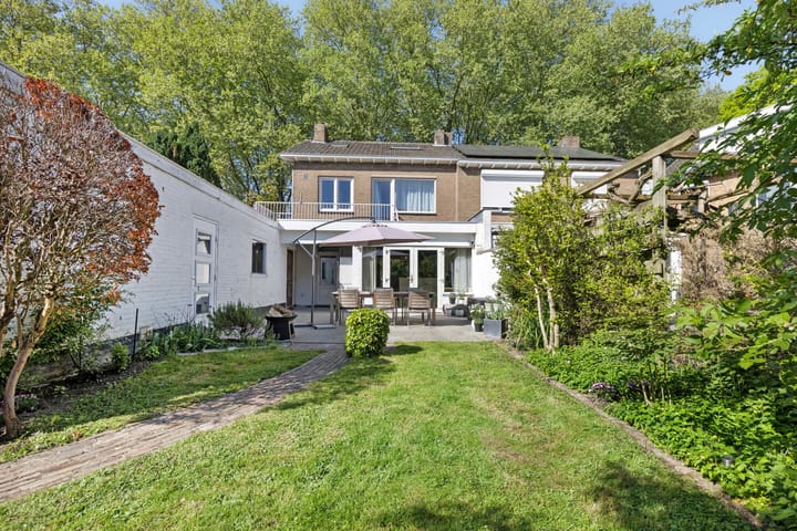 Foto 3 van Einsteinstraat 10