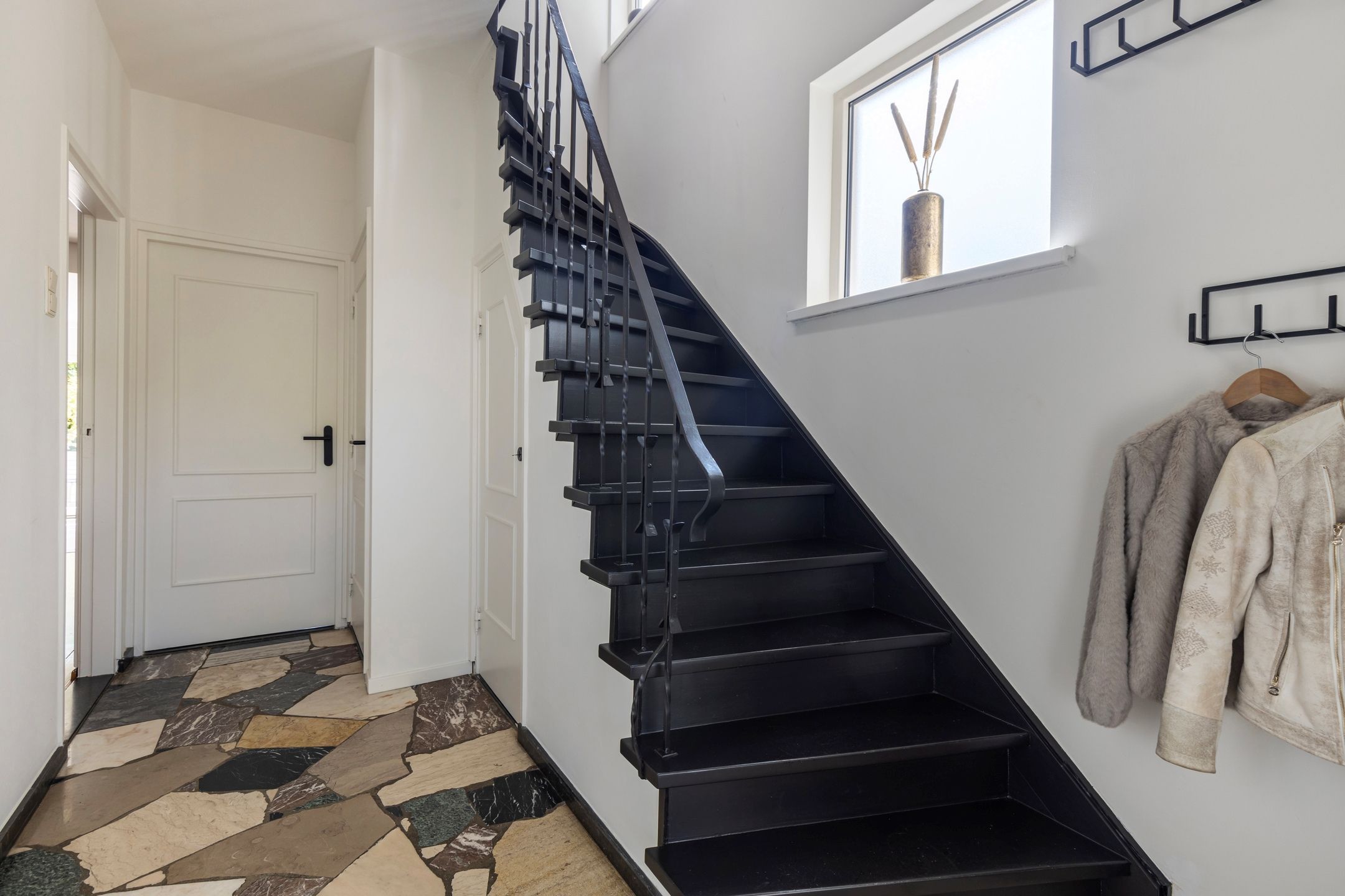 Photo 15 of Einsteinstraat 10