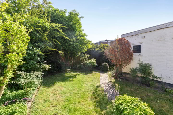 Foto 27 van Einsteinstraat 10