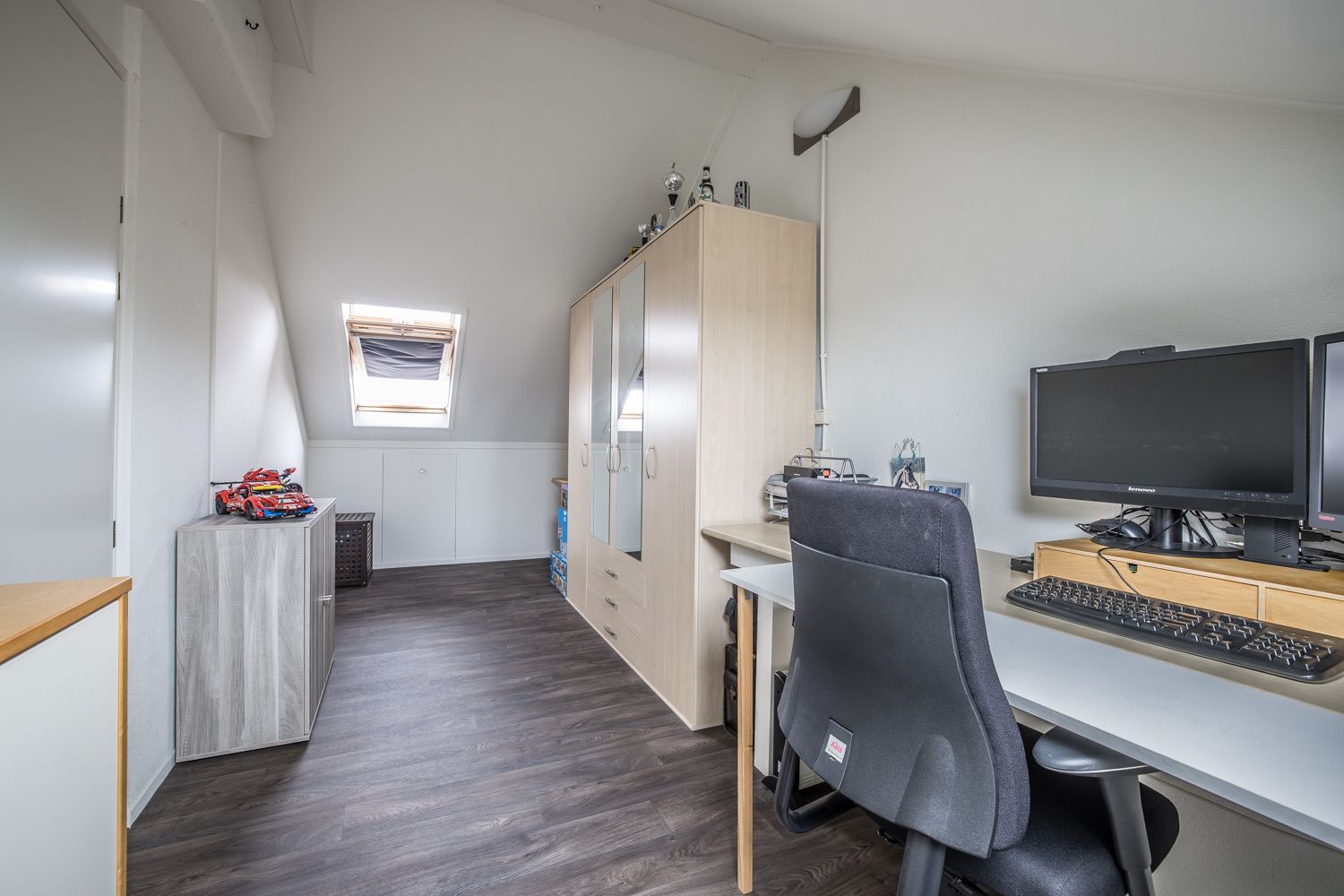 Photo 27 of Weefkamer 95