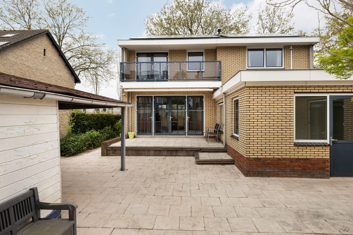 Foto 8 van Albardastraat 12