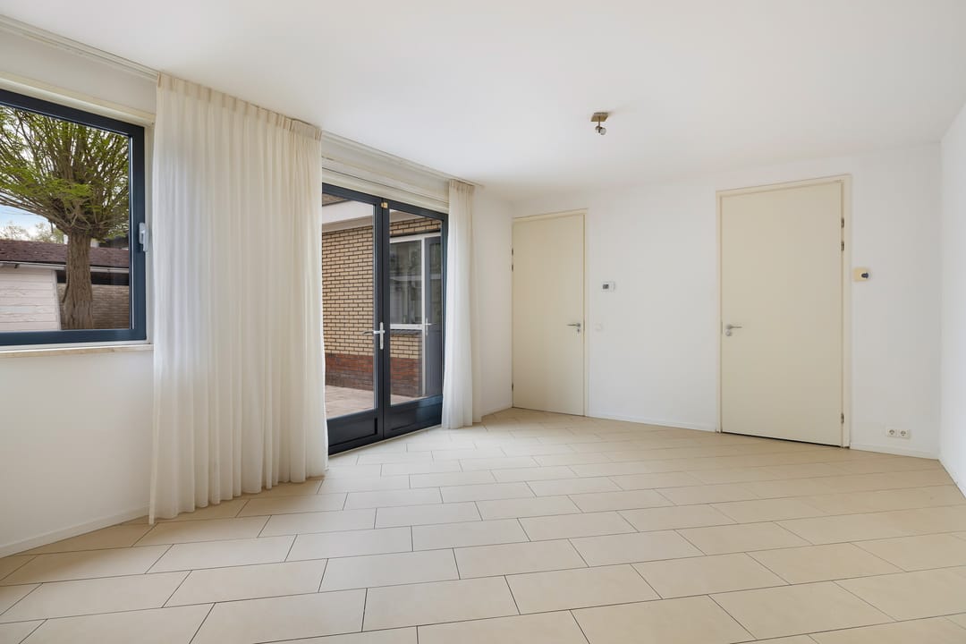 Foto 31 van Albardastraat 12