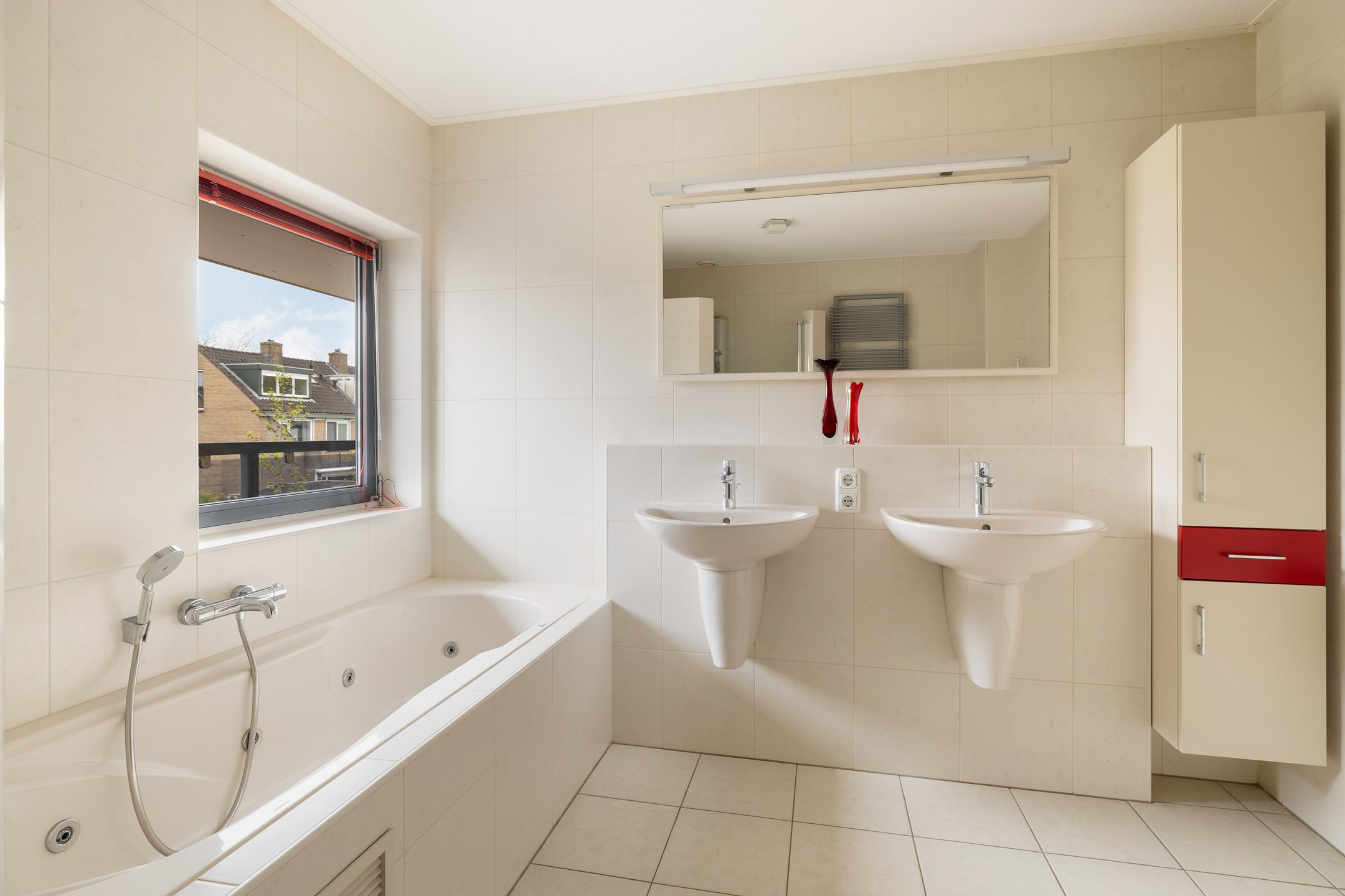 Foto 45 van Albardastraat 12