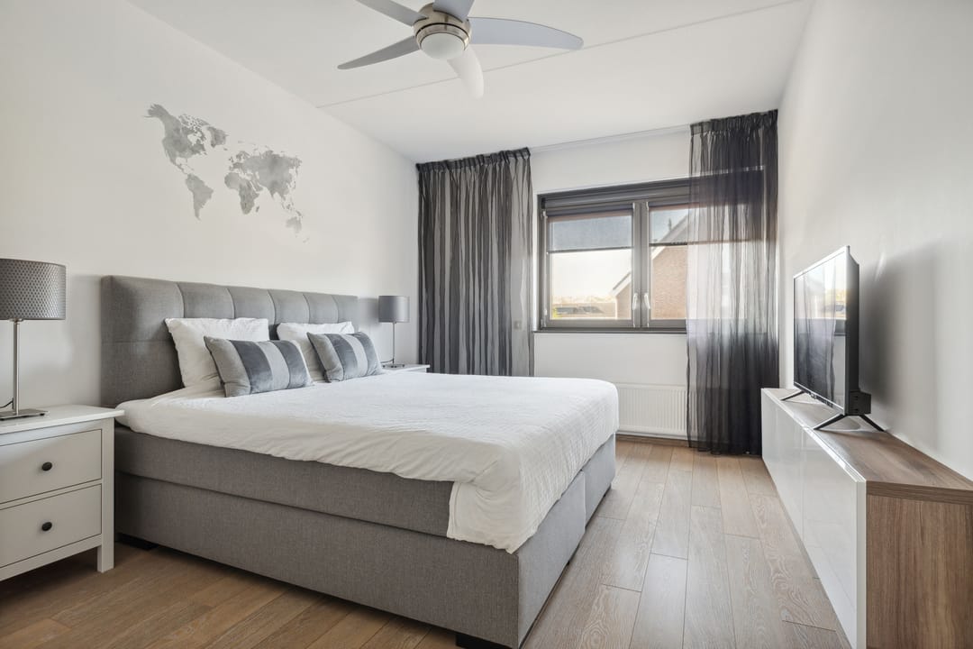 Photo 23 of Christiaan Huijgensstraat 14-A