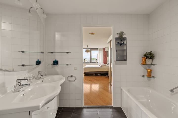 Foto 17 van Lijstersingel 86