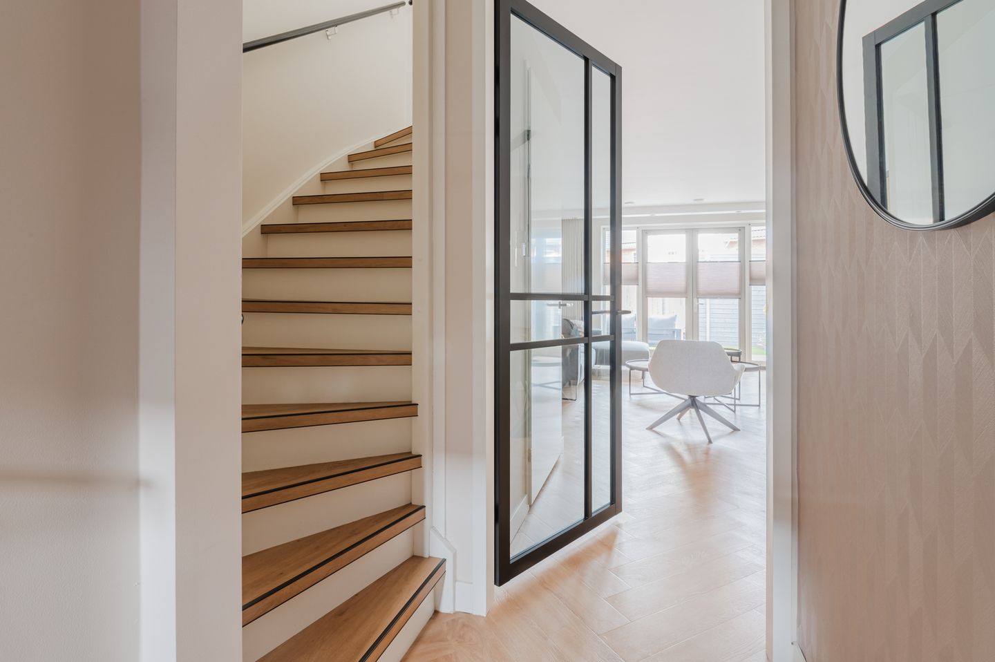 Photo 10 of Prinses Alexiastraat 10