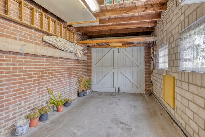 Foto 38 van Floreffestraat 9