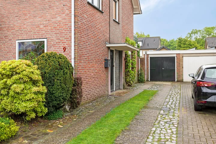 Foto 42 van Floreffestraat 9