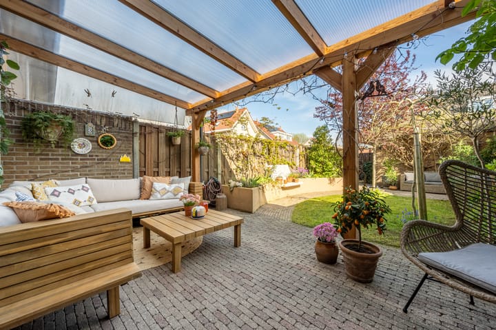 Foto 6 van Jan van Almondestraat 14