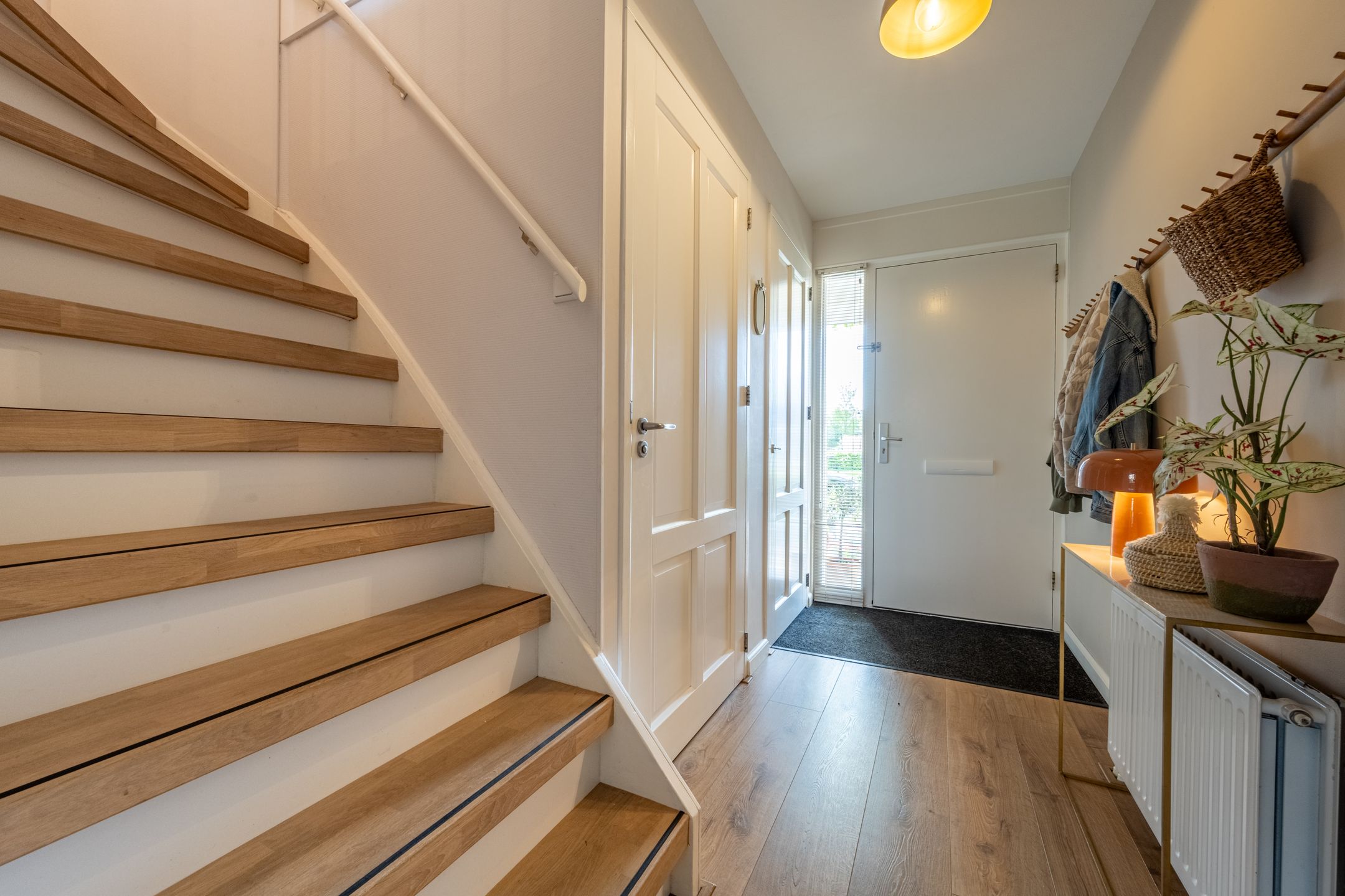 Foto 9 van Jan van Almondestraat 14