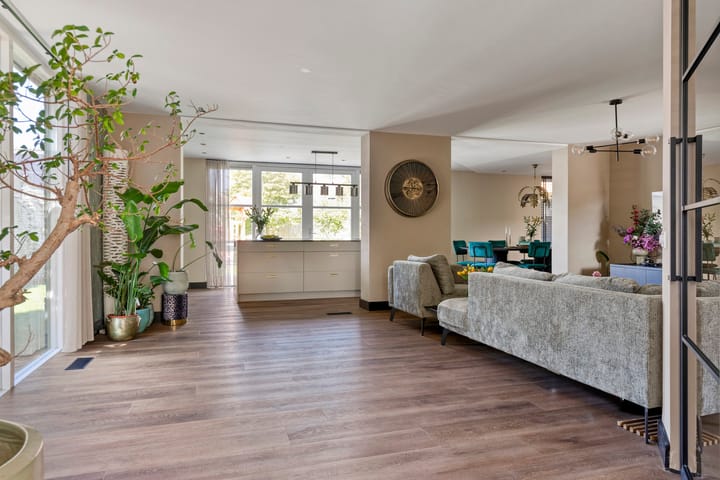 Foto 2 van Debussystraat 16