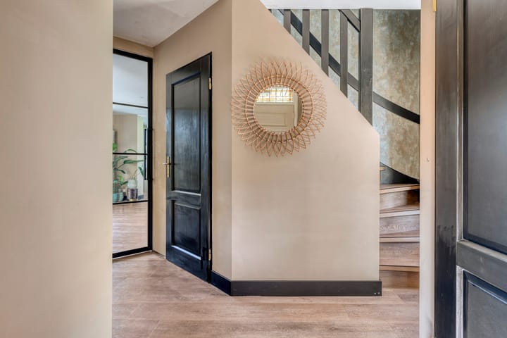 Foto 5 van Debussystraat 16