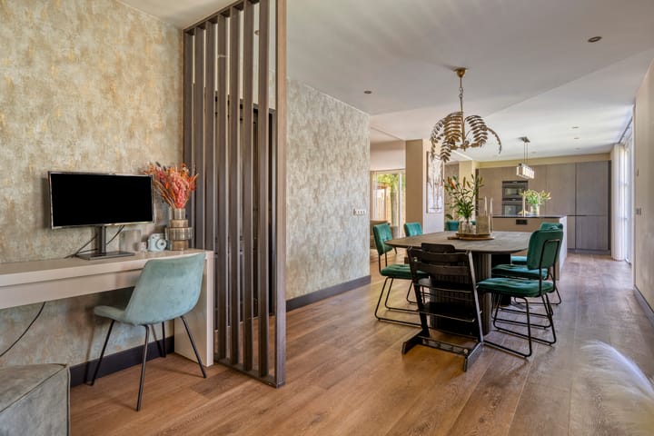 Foto 13 van Debussystraat 16