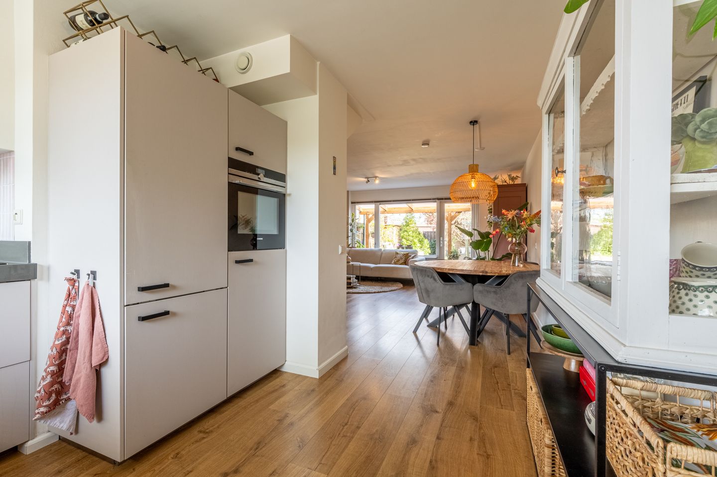 Foto 20 van Jan van Almondestraat 14