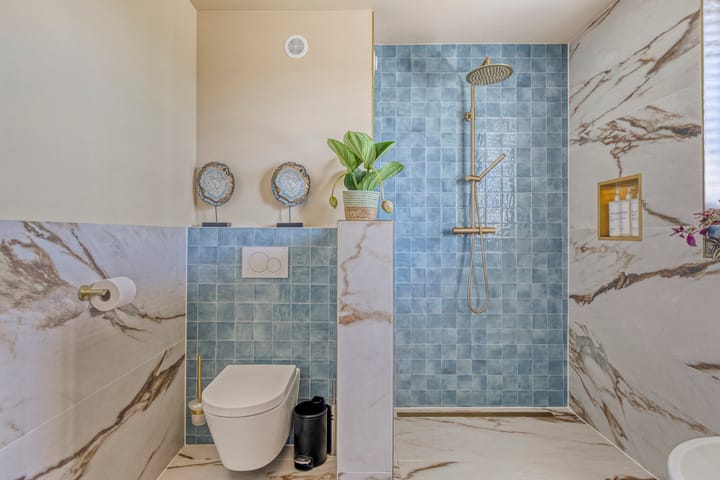 Foto 22 van Debussystraat 16