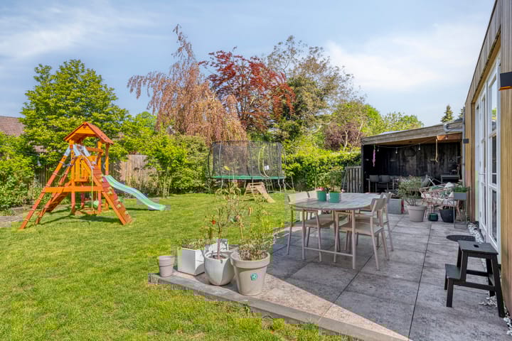 Foto 27 van Debussystraat 16