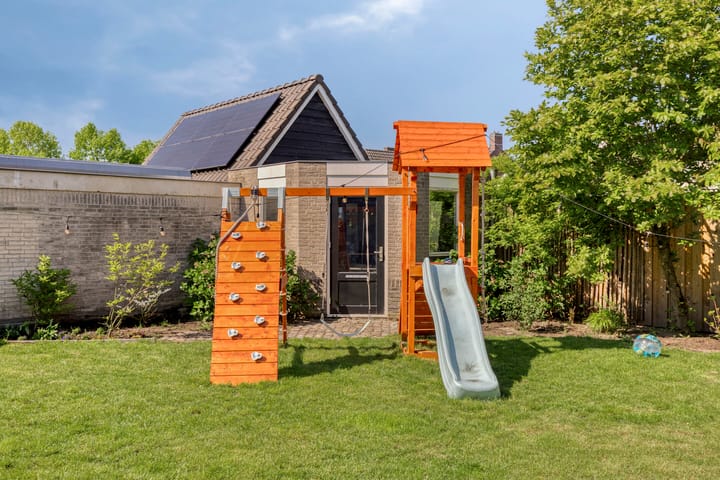 Foto 31 van Debussystraat 16