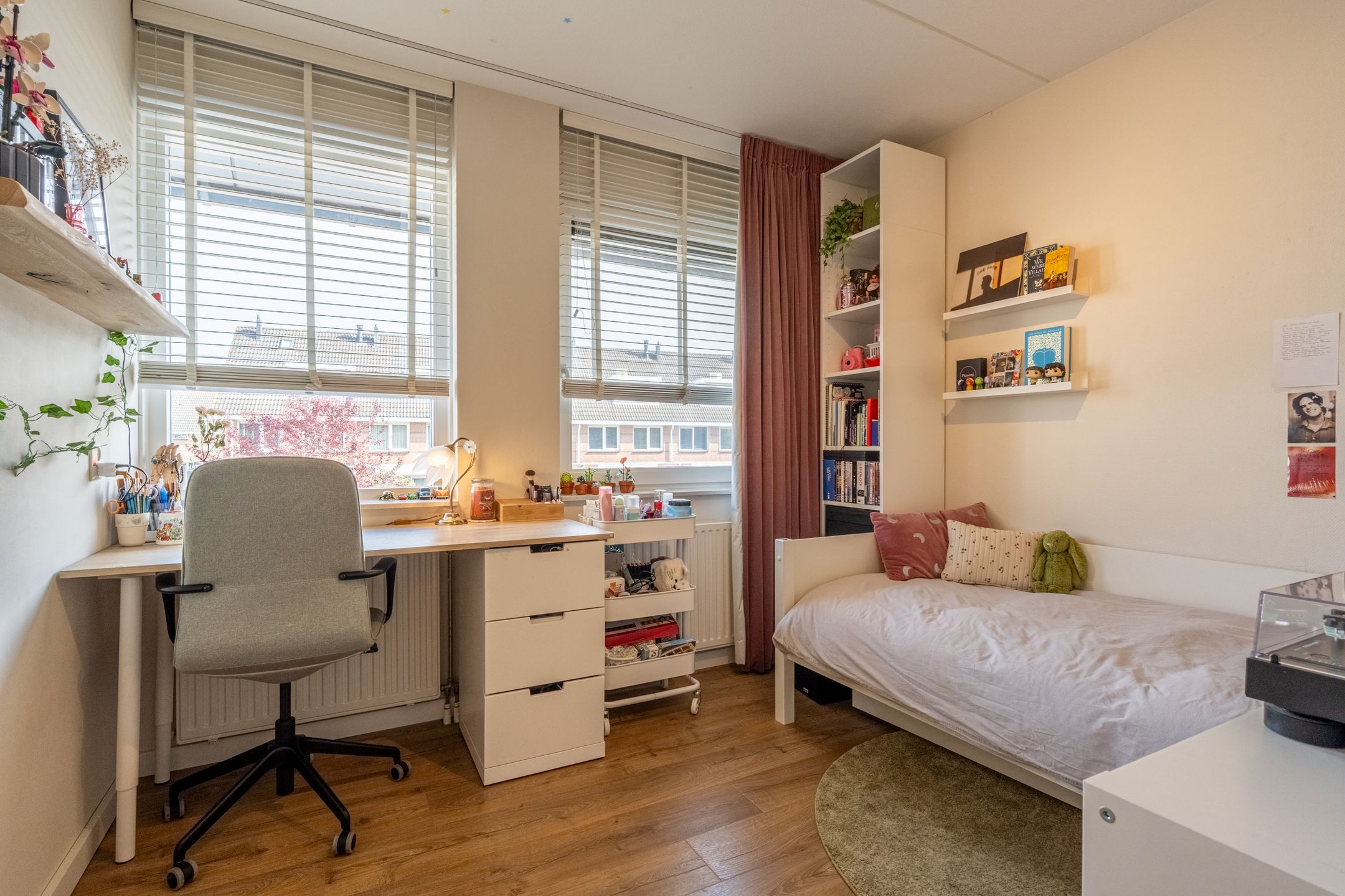 Foto 27 van Jan van Almondestraat 14