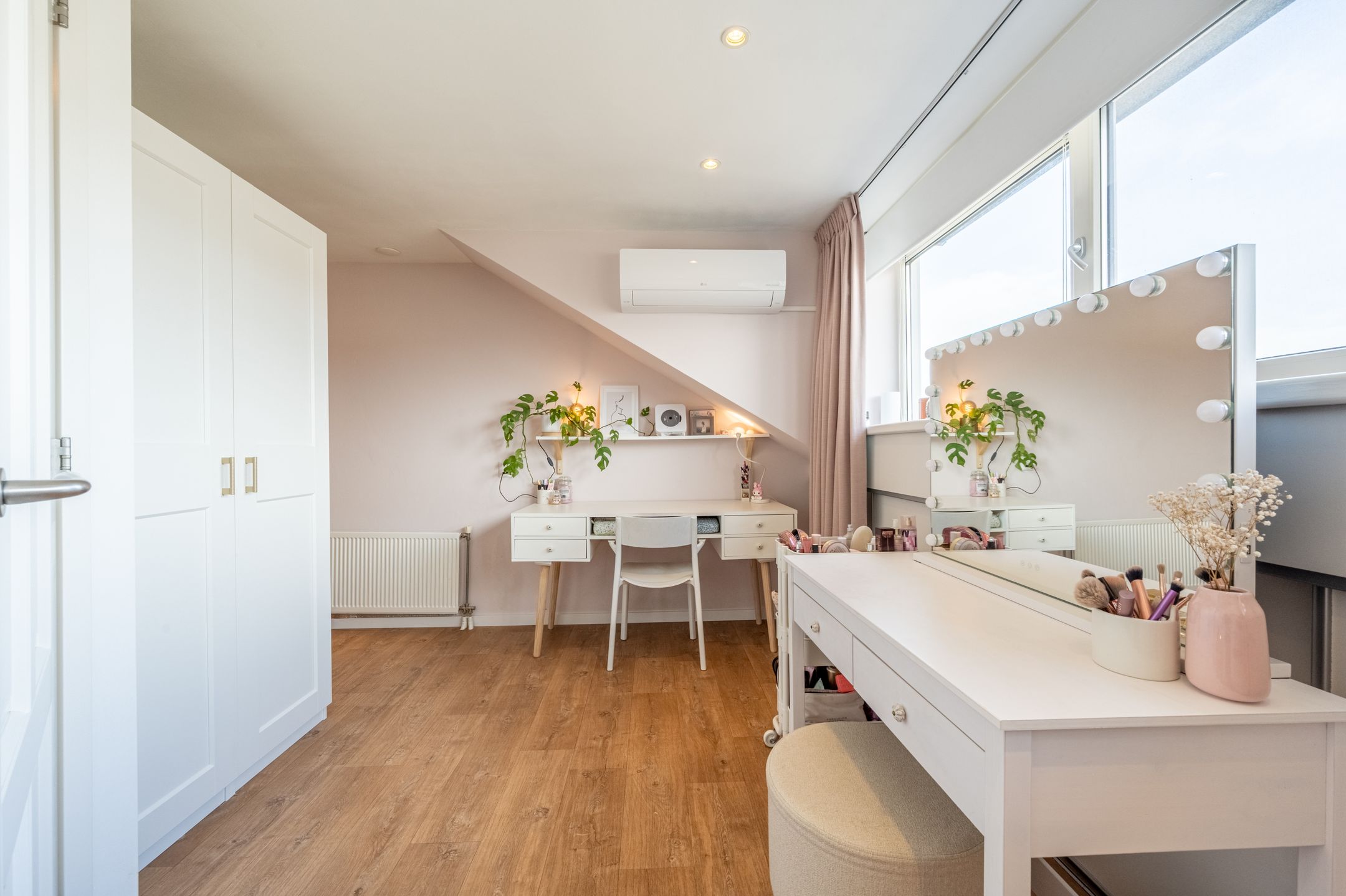 Foto 33 van Jan van Almondestraat 14