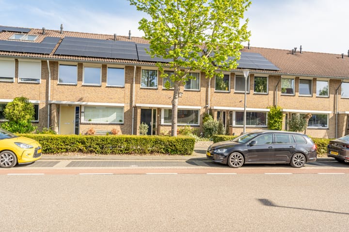 Foto 43 van Jan van Almondestraat 14