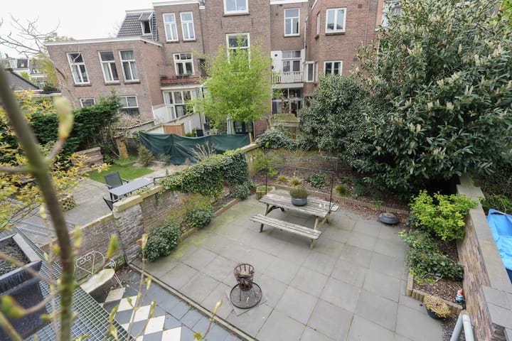 Foto 16 van St. Annastraat 30