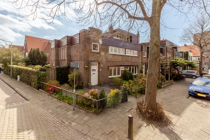 Foto 1 van Postlaan 12