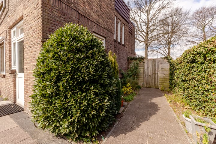 Foto 21 van Postlaan 12