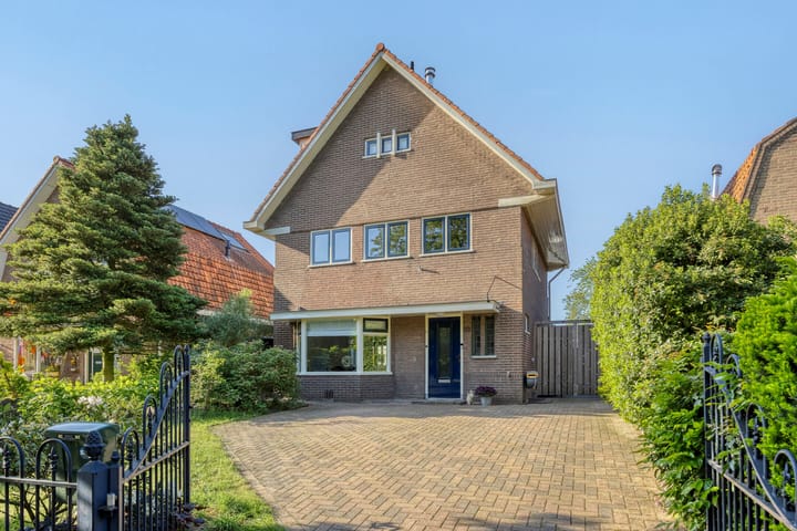 Foto 1 van Stationsweg 22