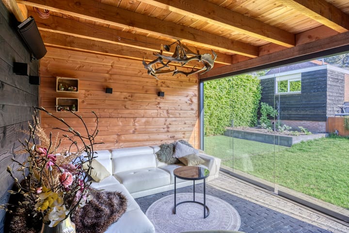 Foto 42 van Stationsweg 22