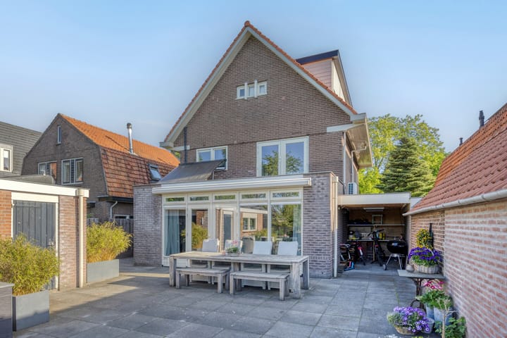 Foto 48 van Stationsweg 22