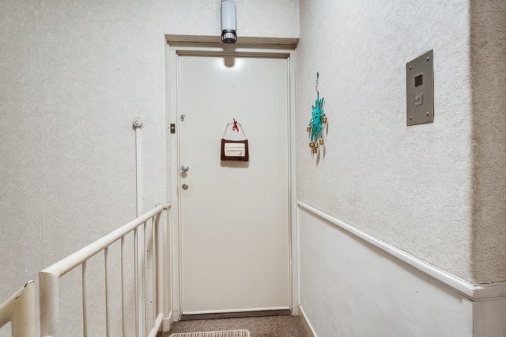 Photo 8 of Utrechtsestraat 83-5