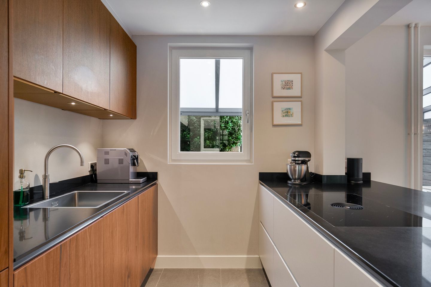 Foto 14 van Thomaslaan 50