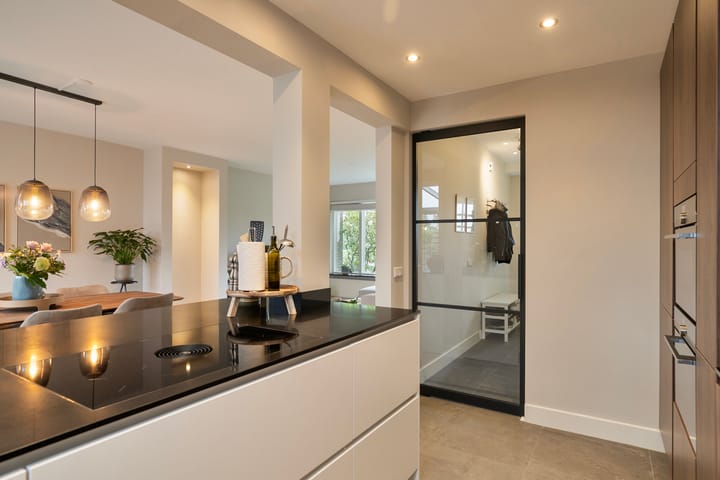 Foto 15 van Thomaslaan 50