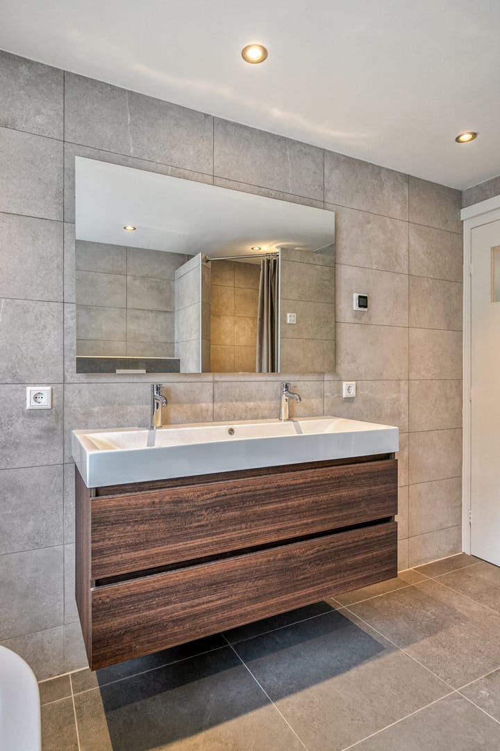 Foto 21 van Thomaslaan 50