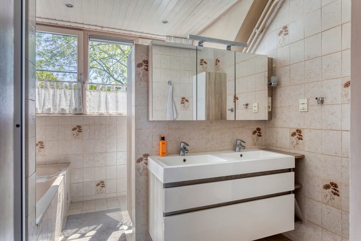 Foto 28 van Kasteleinstraat 18