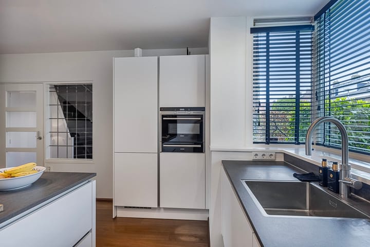 Foto 11 van Vondellaan 18