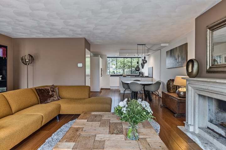 Foto 16 van Vondellaan 18