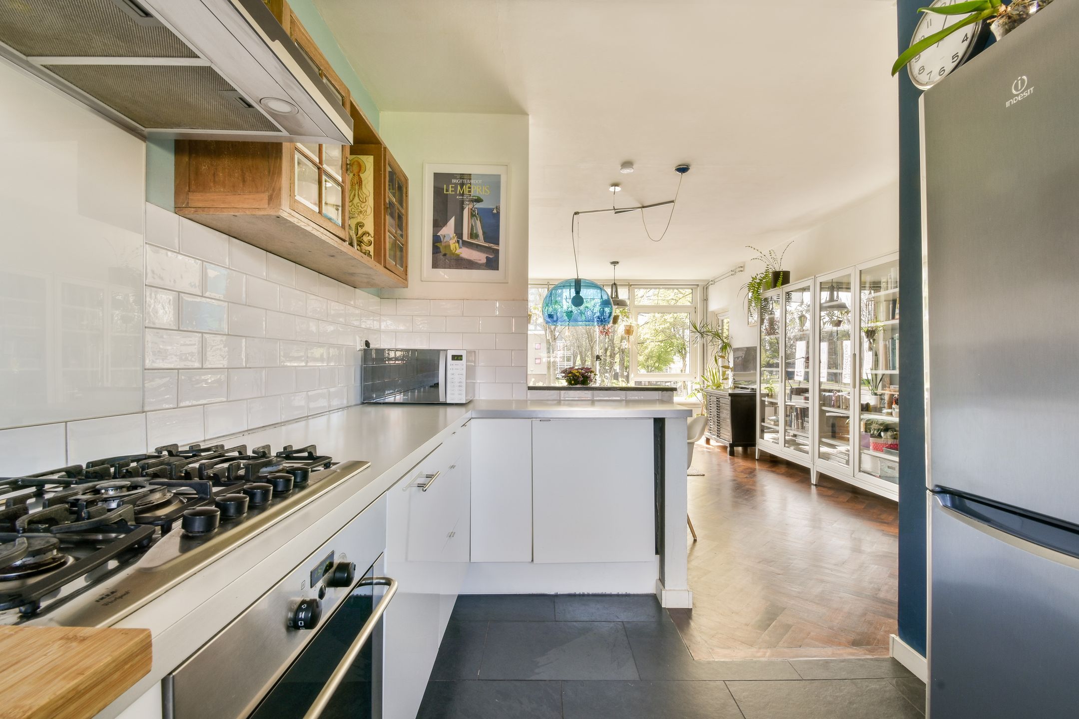 Foto 6 van Kamerlingh Onneslaan 46