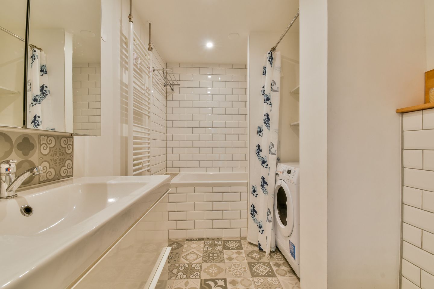 Foto 14 van Kamerlingh Onneslaan 46