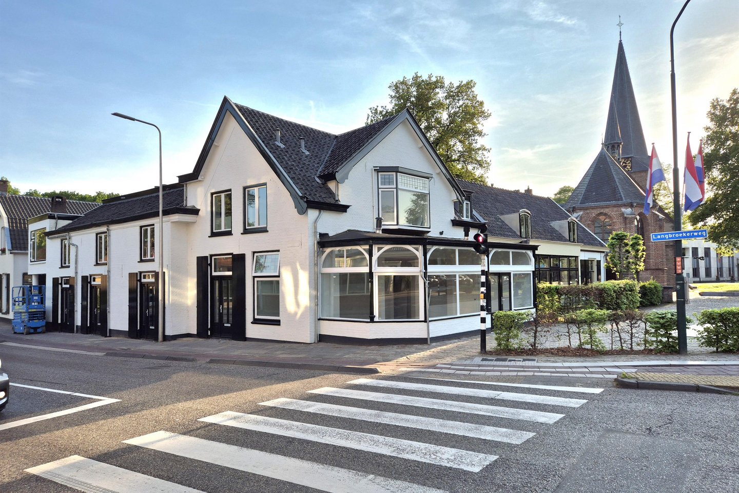 View photo 4 of Dorpsplein 6