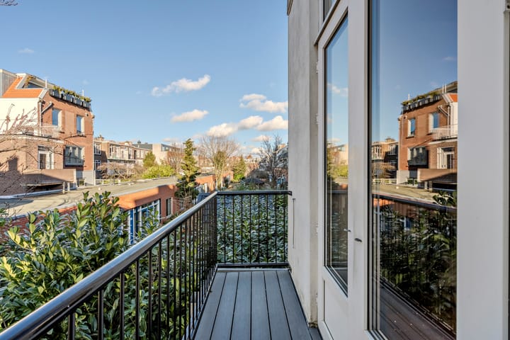 Foto 5 van Newtonstraat 525