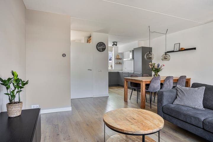 Foto 4 van Indira Gandhisingel 13