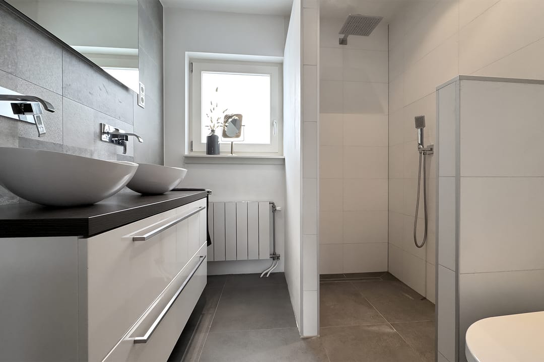 Photo 37 of Moye Keene 76