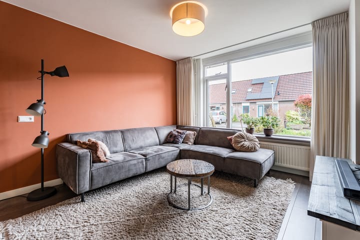 Foto 7 van Mophosostraat 11