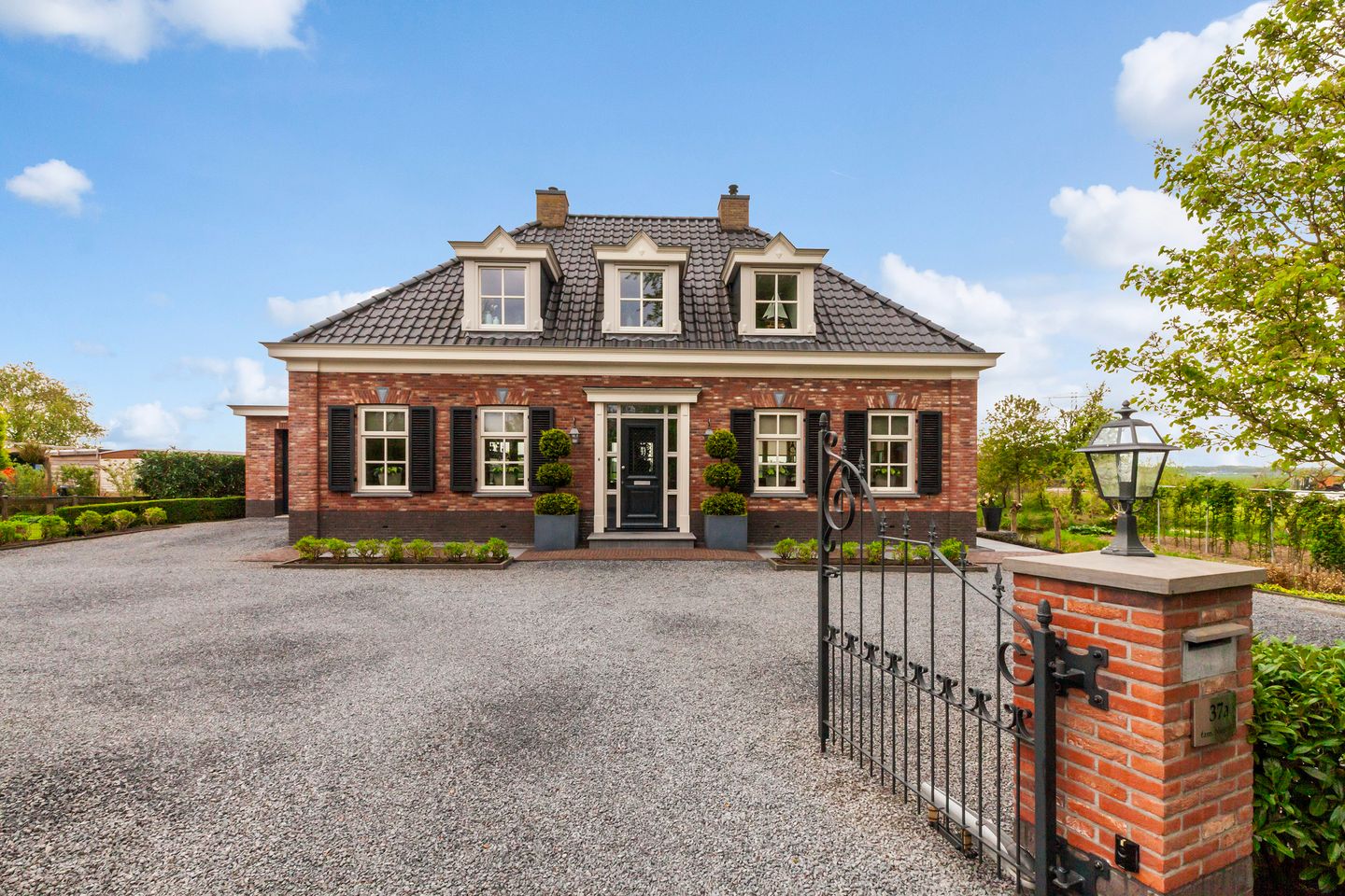 Oosteinde 37-a main image