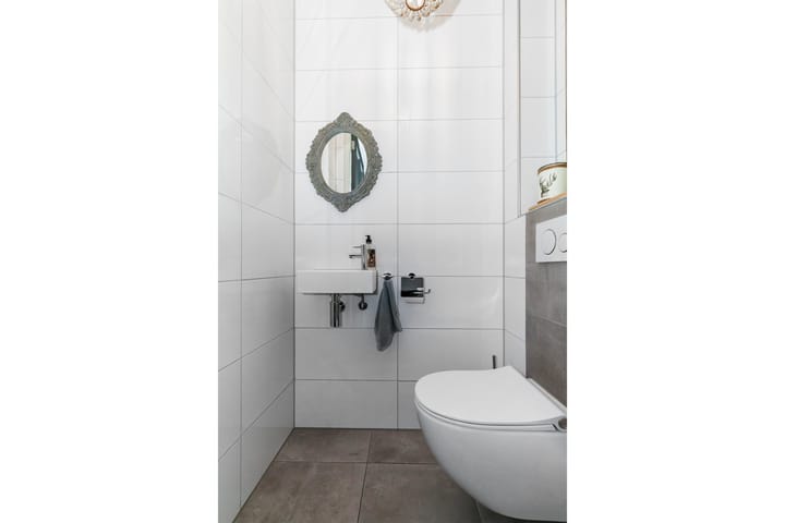 Photo 9 of Oosteinde 37-A