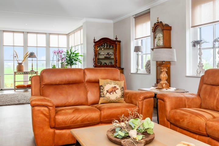 Photo 14 of Oosteinde 37-A