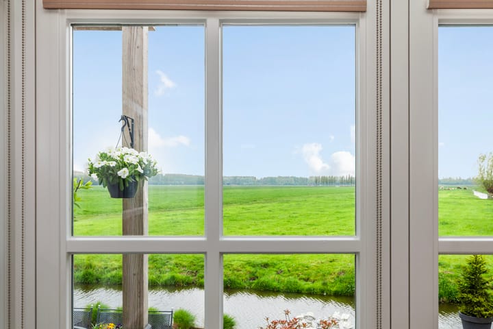 Photo 21 of Oosteinde 37-A