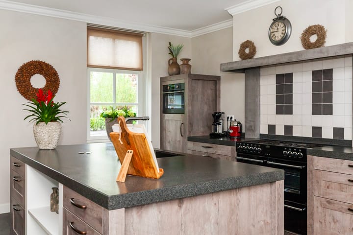 Photo 34 of Oosteinde 37-A